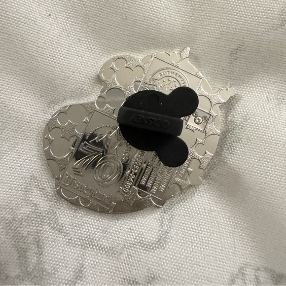 Disney | Jiminy Cricket Pin - Picture 2 of 2